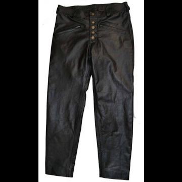 Le pantalon en cuir Crow