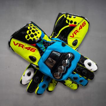 Rossi Costume Pour La Moto Yamaha Petronas MotoGP 2021