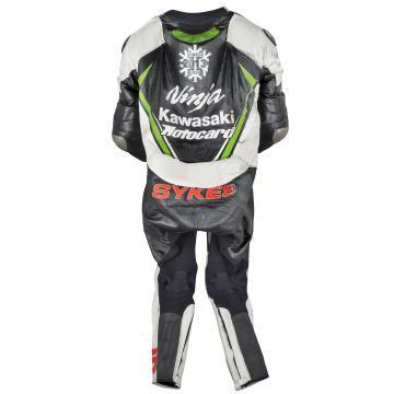 Tom Sykes Kawsaki Cuirs de Moto sur Circuit 2012