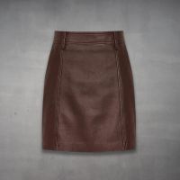 Mini-jupe en cuir marron